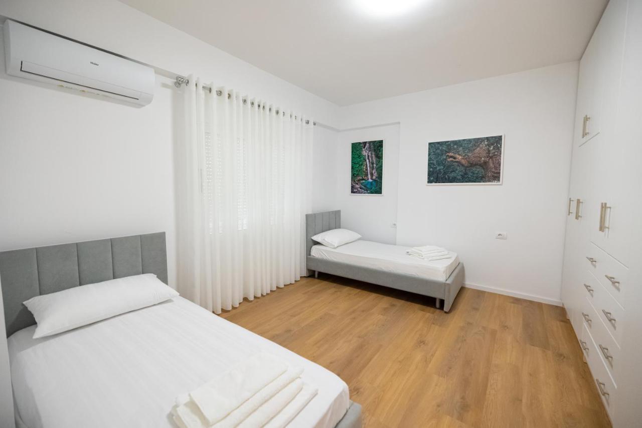 Victoria Lungomare Apartment Влёра Экстерьер фото