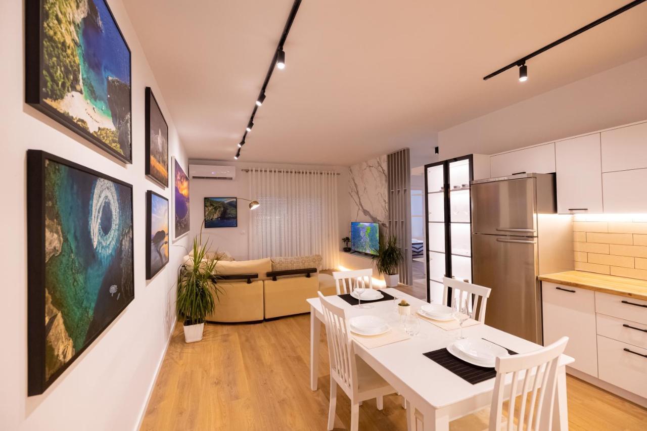 Victoria Lungomare Apartment Влёра Экстерьер фото