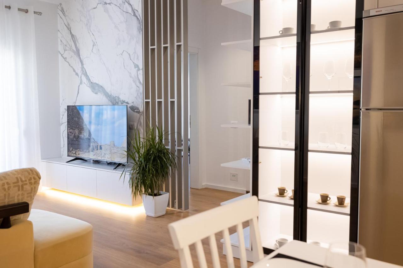 Victoria Lungomare Apartment Влёра Экстерьер фото